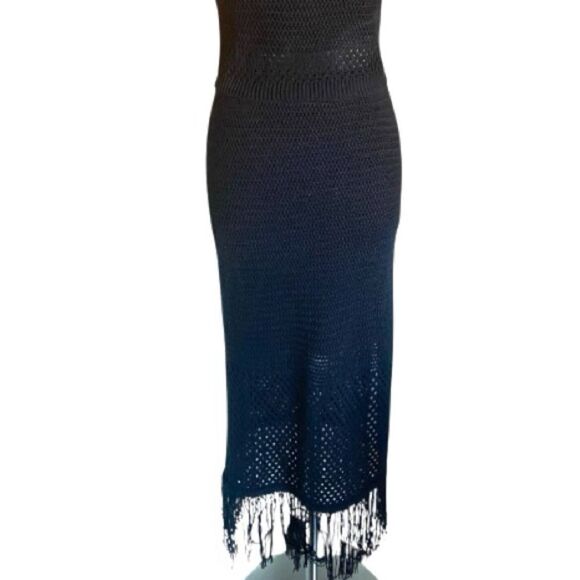 House of Harlow 1960 Knit 2 piece top with maxi fringe skirt black M - Picture 8 of 11